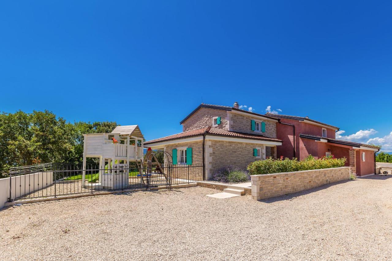 Holiday House Chiara Vrh  Εξωτερικό φωτογραφία