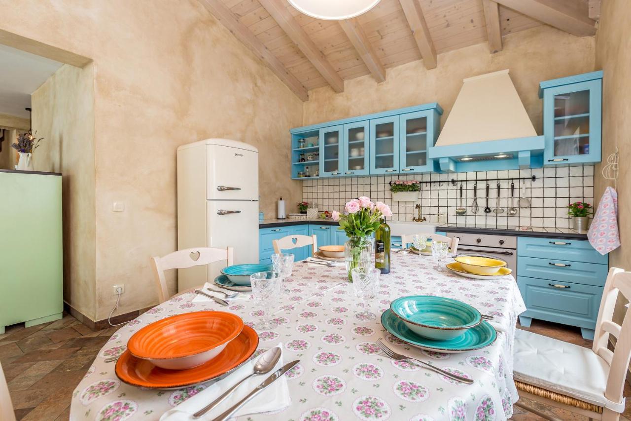 Holiday House Chiara Vrh  Εξωτερικό φωτογραφία