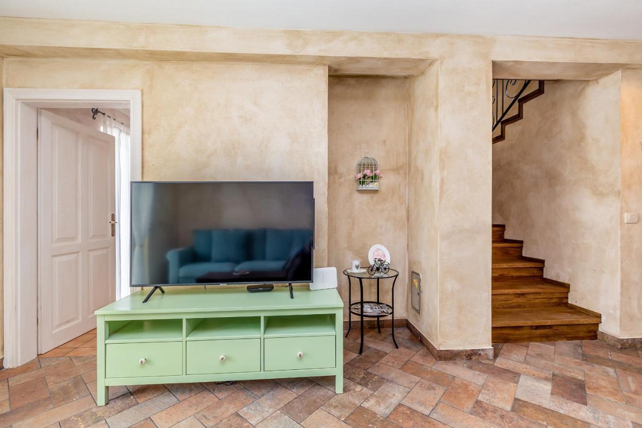 Holiday House Chiara Vrh  Εξωτερικό φωτογραφία